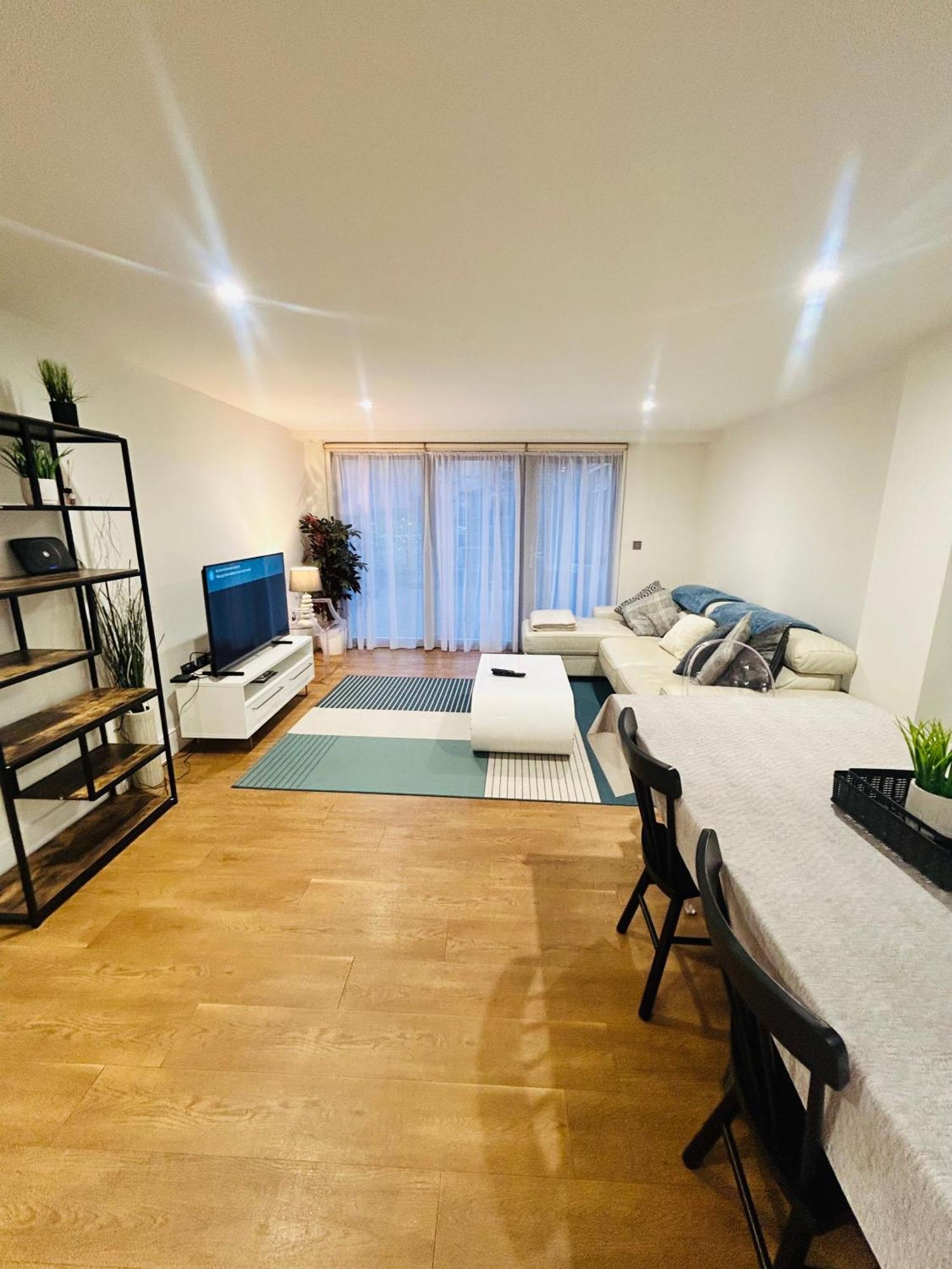 Modern 2 Bed 2 Bath Apartment With Outdoor Space Hyde Park London Exterior photo